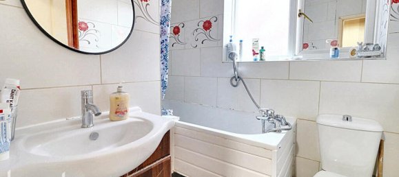 4 Schlafzimmer Haus in Hayes, United Kingdom, Nr. 5032 16