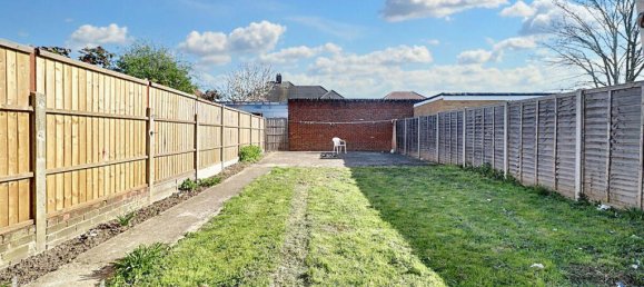 4 Schlafzimmer Haus in Hayes, United Kingdom, Nr. 5032 9