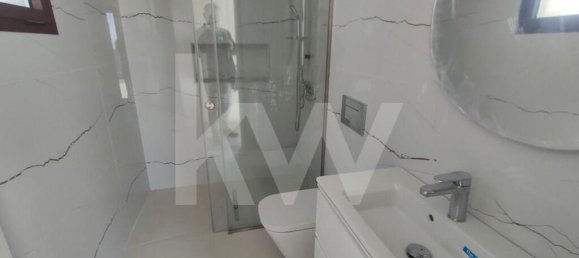 5 bedrooms House in Loures, Portugal No. 93339 17