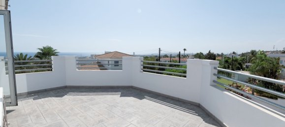 5 bedrooms Villa in Paralimni, Cyprus No. 23074 17