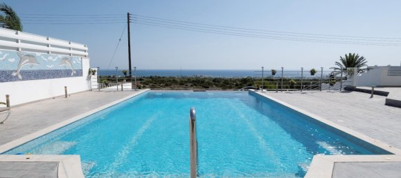 5 bedrooms Villa in Paralimni, Cyprus No. 23074 15