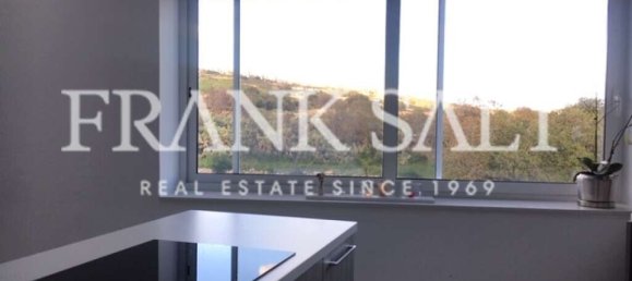 3 bedrooms Apartment in Ghajnsielem, Malta No. 5663 4