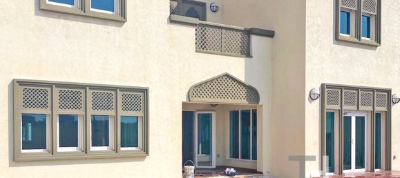 3 Schlafzimmer Villa in Jumeirah Park, UAE, Nr. 94468 2