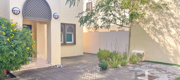 3 Schlafzimmer Villa in Jumeirah Park, UAE, Nr. 94468 3