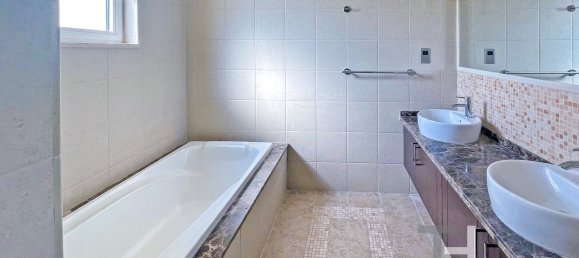 3 Schlafzimmer Villa in Jumeirah Park, UAE, Nr. 94468 14