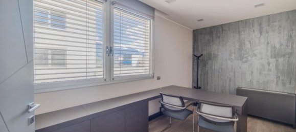 130m² Office in Trentino-Alto Adige, Italy No. 288372 9
