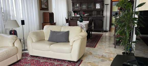 5 rooms Apartment in Catania, Italy No. 221283 6