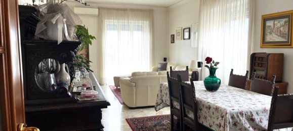 5 rooms Apartment in Catania, Italy No. 221283 9