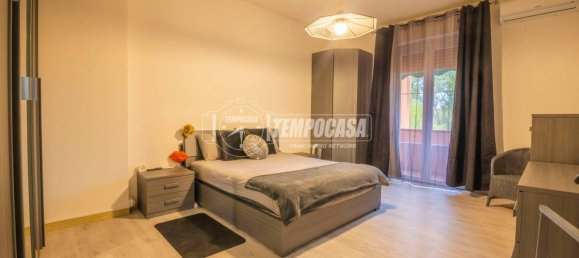 2 bedrooms Apartment in Senigallia, Italy No. 326273 4