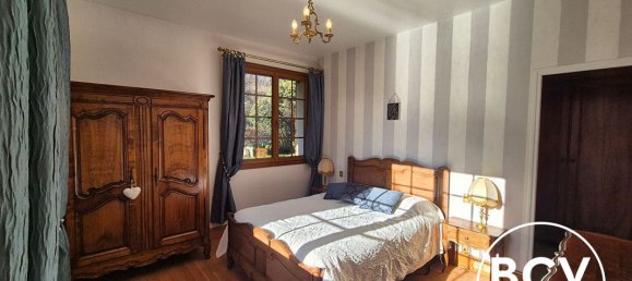 4 bedrooms House in Saint-Prest, France No. 159460 6