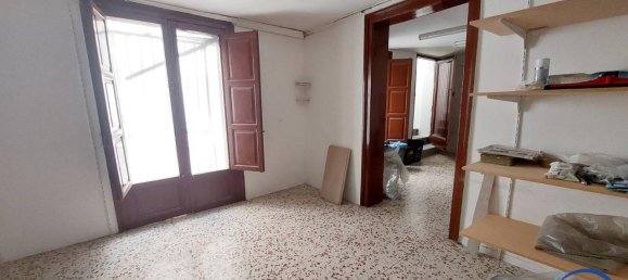 9 rooms Apartment in Trapani, Italy No. 163064 14