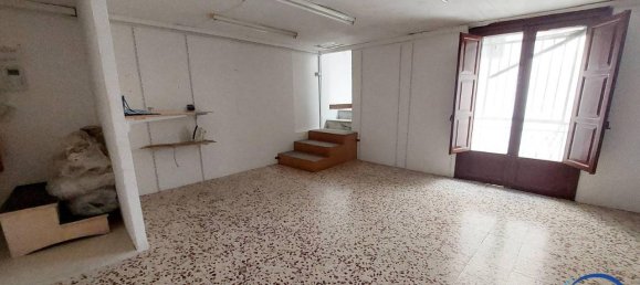 9 rooms Apartment in Trapani, Italy No. 163064 13