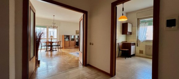 5-Zimmer Wohnung in Trento, Italy, Nr. 235500 12
