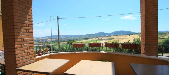 4غرفة منزل في San Clemente, Italy رقم 284849 2