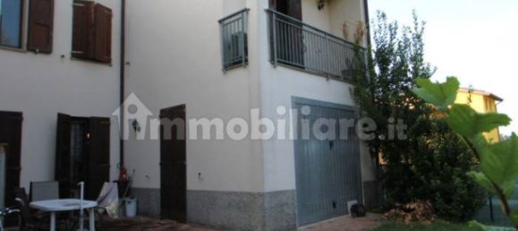 3 bedrooms House in Valsamoggia, Italy No. 341899 5