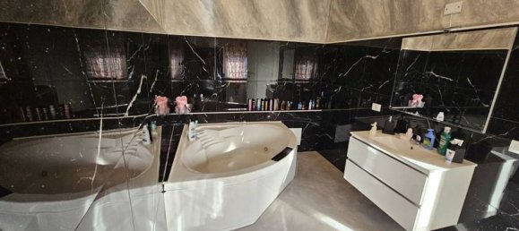 7-Zimmer Villa in Biella, Italy, Nr. 210470 35