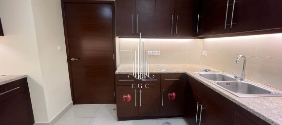 4 bedrooms Apartment in Corniche Road, UAE No. 25765 12