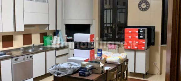 Edificio de 5 habitaciónes en Lodi, Italy No. 73779 12