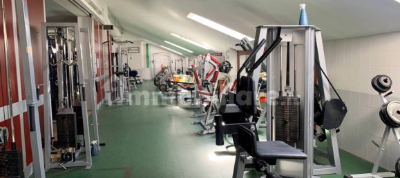 Edificio de 5 habitaciónes en Lodi, Italy No. 73779 10