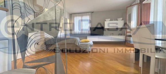 5 rooms Penthouse in San Lazzaro di Savena, Italy No. 29907 10