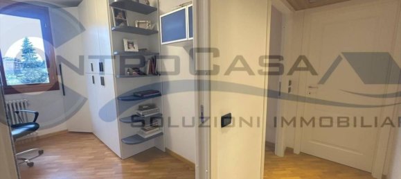 5 rooms Penthouse in San Lazzaro di Savena, Italy No. 29907 24