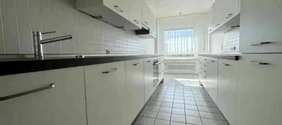 Квартира с 4 комнатами в Висбаден, Германия № 86634 5