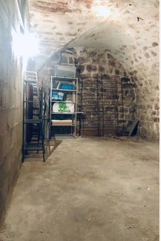 Парковка 12м² в Монтрёй, Франция № 151629