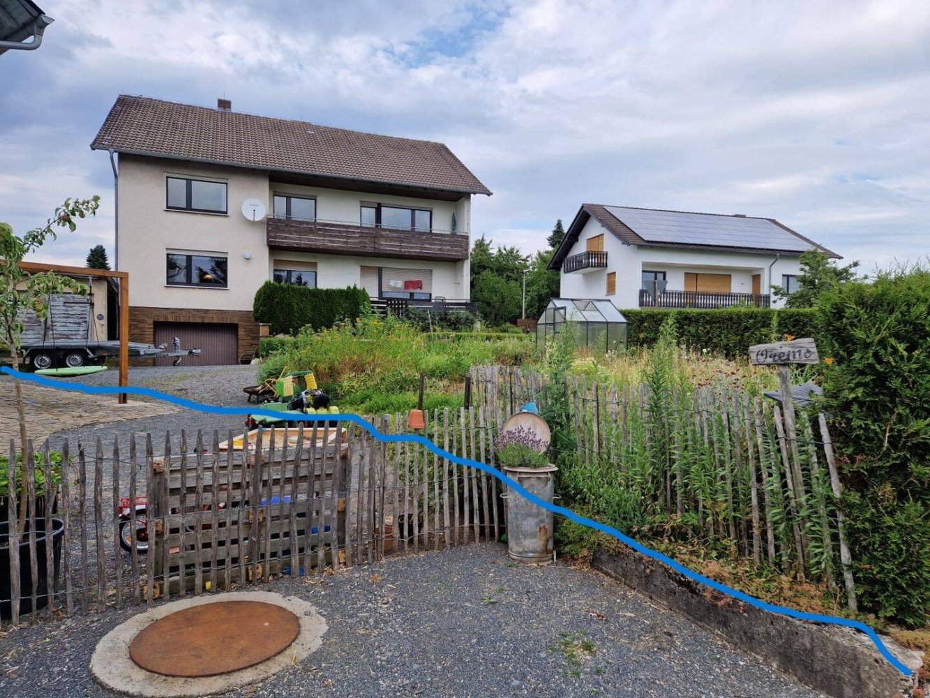 Таунхаус с 11 комнатами в Швальм-Эдер, Германия № 333361