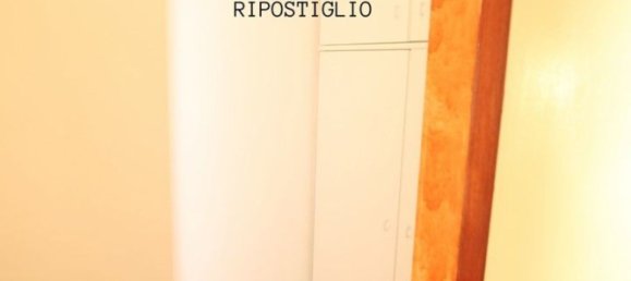 2-salle Appartement à Pineto, Italy No. 295988 30