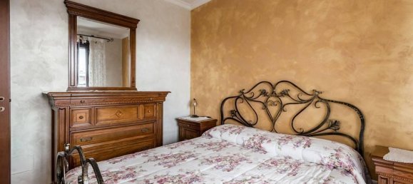 2 rooms Apartment in Rome, Italy No. 18882 16