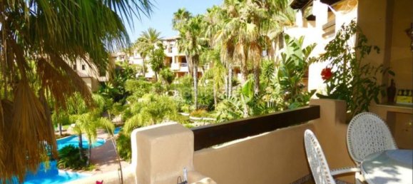3 bedrooms Penthouse in Estepona, Spain No. 35374 18