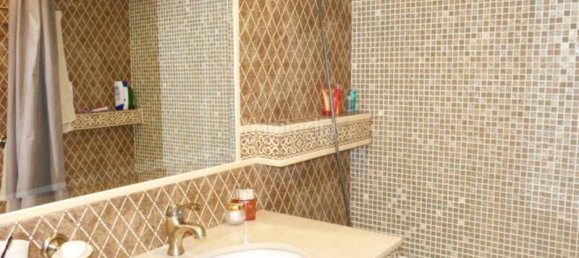 3 bedrooms Penthouse in Estepona, Spain No. 35374 14