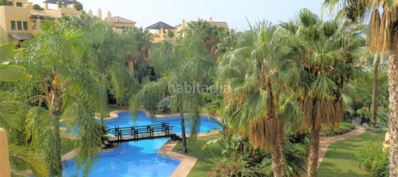 3 bedrooms Penthouse in Estepona, Spain No. 35374 8