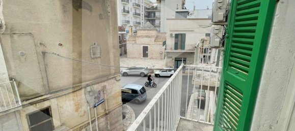 4 rooms Apartment in Corato, Italy No. 17825 4