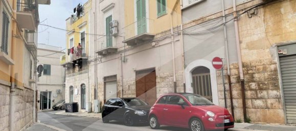4 rooms Apartment in Corato, Italy No. 17825 2
