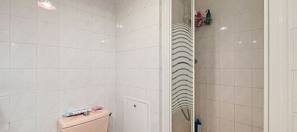 Apartamento de 3 dormitorios en Chatillon, France No. 299597 7