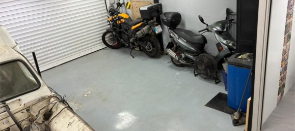 82m² Garage in Cadiz, Spain No. 141826 4