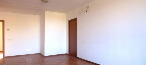 3 rooms Apartment in Vignate, Italy No. 64279 6