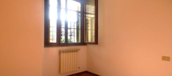 3 rooms Apartment in Vignate, Italy No. 64279 11