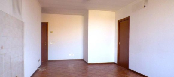 3 rooms Apartment in Vignate, Italy No. 64279 7
