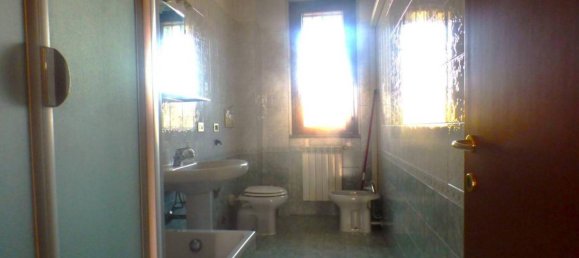 3 rooms Apartment in Vignate, Italy No. 64279 16