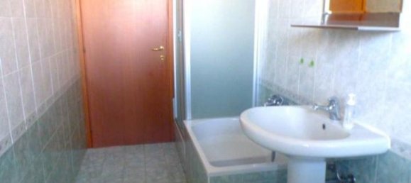 3 rooms Apartment in Vignate, Italy No. 64279 17