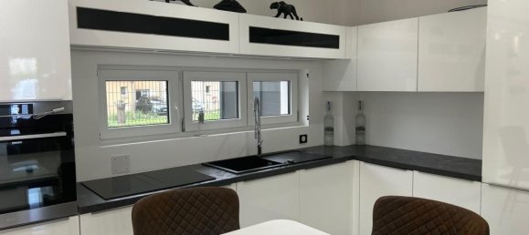 Casa de 3 dormitorios en Mulhouse, France No. 280582 4