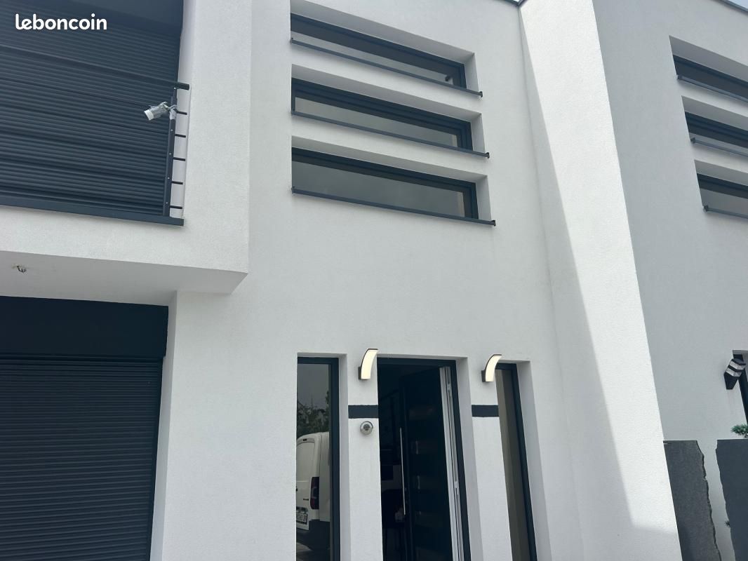 Casa de 3 dormitorios en Mulhouse, France No. 280582