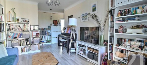 Apartamento de 3 dormitorios en Montluel, France No. 301316 2