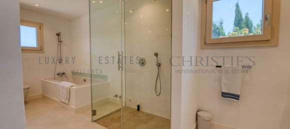 4 bedrooms Villa in Nova Santa Ponsa, Spain No. 152634 14