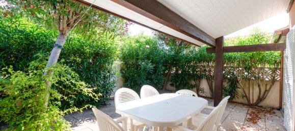 2 bedrooms House in Narbonne, France No. 315932 2