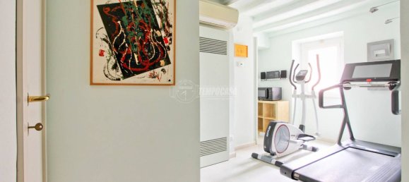 Apartamento de 3 dormitorios en Rome, Italy No. 126241 10