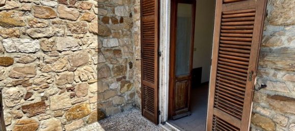 5 rooms House in Todi, Italy No. 258423 28