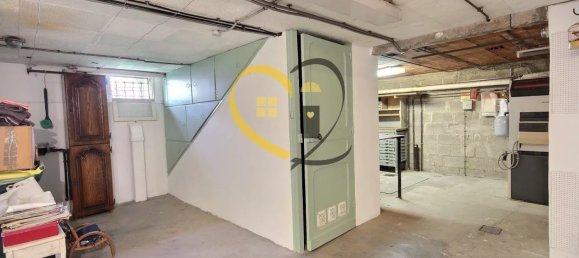 3 chambres Maison à Saint-Germain-du-Puy, France No. 76910 9